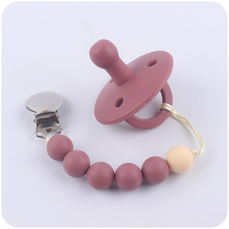 Nuevo bebé suministros contraste color cuentas de silicona pezón cadena calmante bebé silicona pezón anti-caída Cadena de dos piezas conjunto