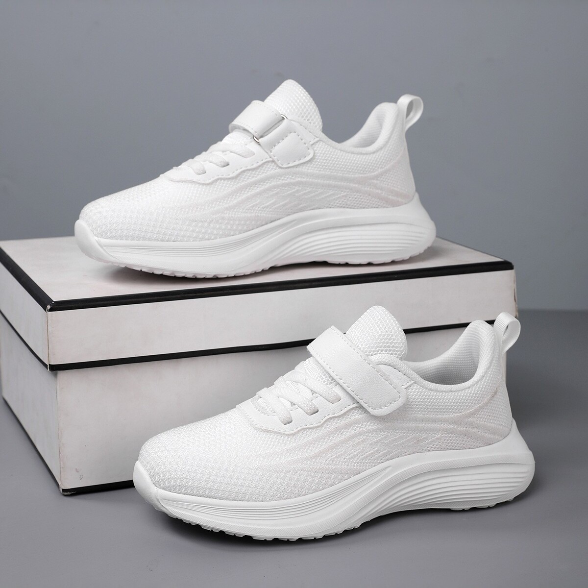 Jinjiang children's shoes, children's sports shoes, breathable mesh running shoes, lightweight shock-absorbing white shoes, youth student shoes