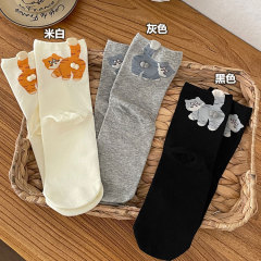 可爱猫咪袜子女士秋冬新款中筒袜韩版立体卡通高颜值外穿长袜批发