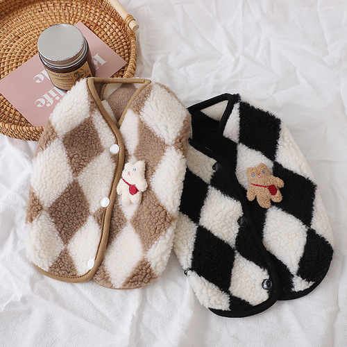 Diamond plaid vest pet clothes for small dogs and small dogs autumn and winter warm two-legged clothes French bulldog corgi teddy
