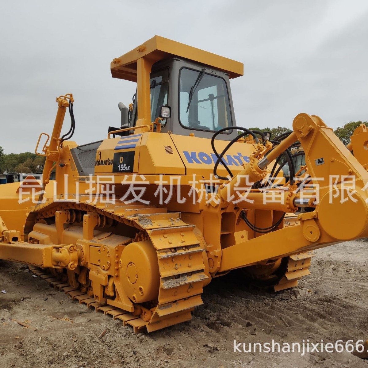 二手komatsu 小松D155推土机二手小松D31,D41,D60,D65,D85,