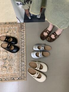 [������]��ײ���Ь���^����ЬŮ�⴩2026�¿�һ�_�ų��Ȳ���Ь