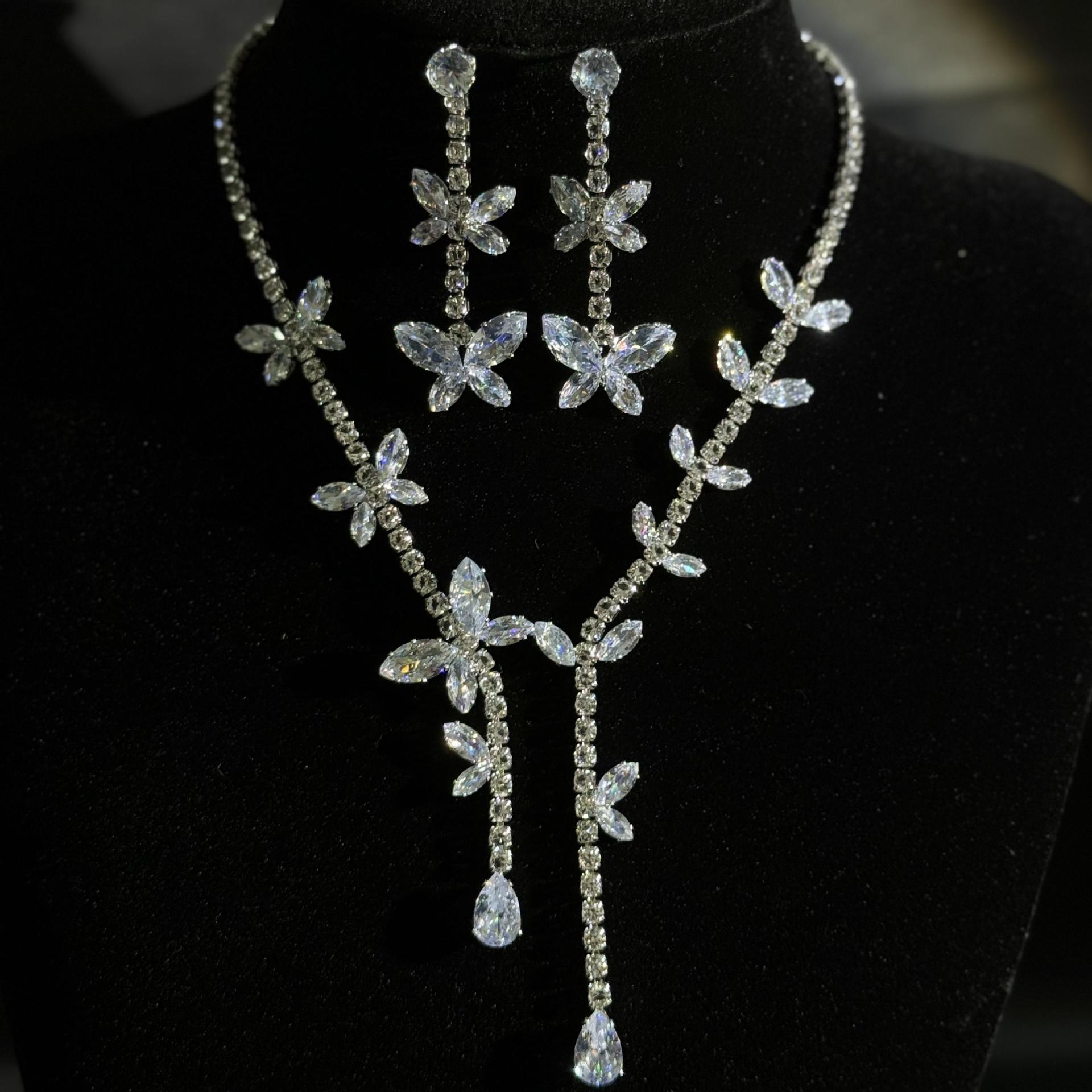 Light Luxury Style Zircon Butterfly Water Drop Silver Needle Earrings Sweet and Elegant Niche Elegant High-End Necklace Earrings for Women