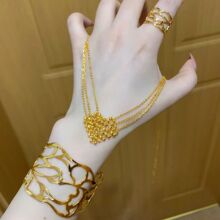 �߼��о����Wҫ�p���OӋ�н�ɫ����ƴ���朕r�аٴ���Ů�ѶY��