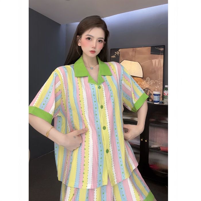 Venta al por mayor transfronteriza de solapa de color de red nube de algodón dulce y lindo pijama de dibujos animados pantalones cortos de manga corta de verano para mujer servicio a domicilio