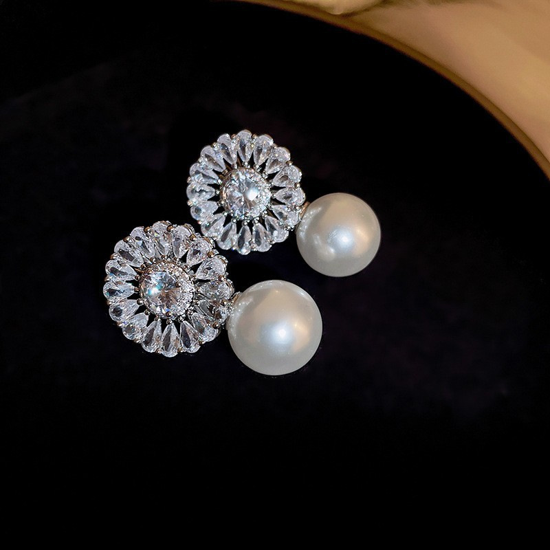 Aguja de plata diamantes geométricos aretes de perlas redondos ligeros de lujo de alta calidad pernos de orejas de estilo francés temperamento femenino orejas de nicho mayorista image 37