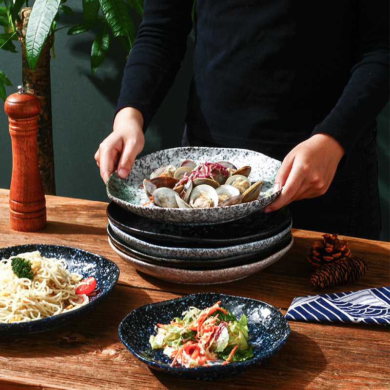 도매 레스토랑 상업 창조적 인 가정용 세라믹 식기 접시 고급 감각 아침 식사 접시 서양 음식 접시 트레이 접시