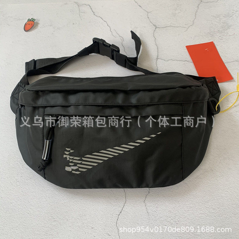 Wang Yibo の同じスタイルのクロスボディバッグ新しいシングルショルダー多用途学生スポーツトラベルバッグ大容量男性と女性のウエストバッグチェストバッグ|undefined