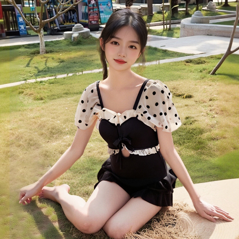 Nuevo traje de baño de las mujeres puro deseo ins estilo conservador adelgazamiento verano 2023 vientre de una pieza de la niña que cubre sexy traje de baño de aguas termales