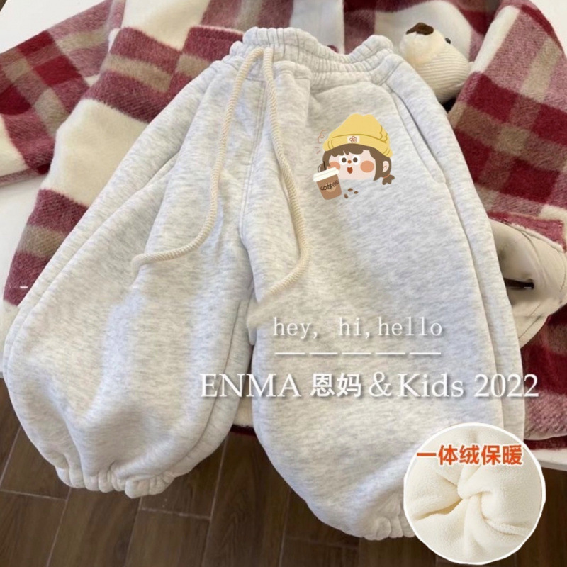 K-055 (어린 소녀) 플러스 벨벳