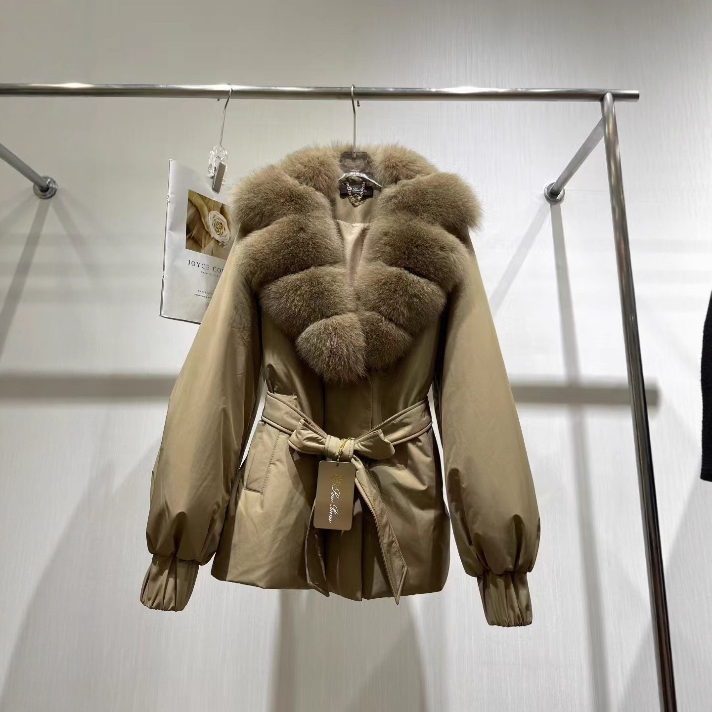 Name.jpg?x-oss-process=image/format,png