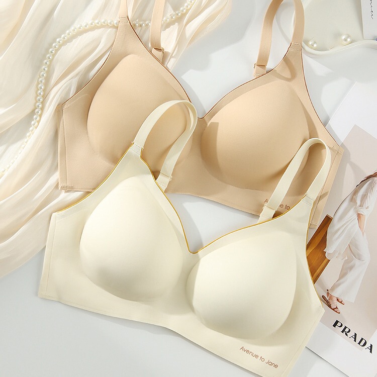 Cloud seamless underwear women's thin small chest push up one-piece nude fixed Cup Anti-sagging bra autumn