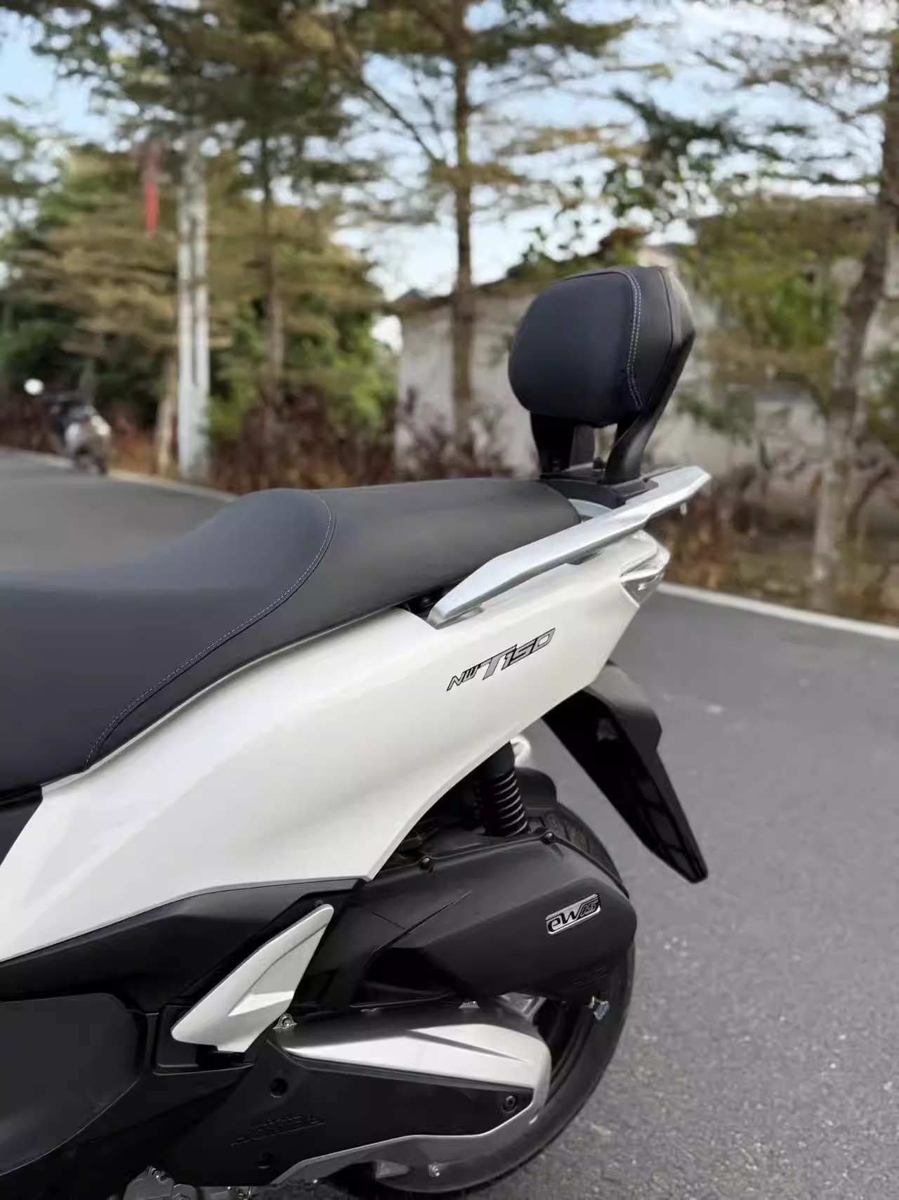 Suitable for Honda Nwt150 Modified Rear Backrest, Rear Seat Lumbar Support, Passenger Backrest, Stable Support for the Lower Back