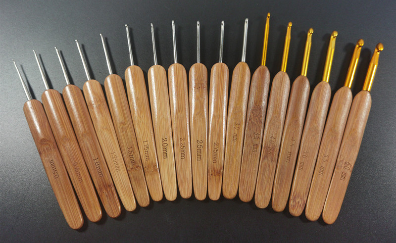 Juego de 11 piezas de crochet con mango de bambú profundo Juego de 6 piezas de crochet con mango de bambú profundo