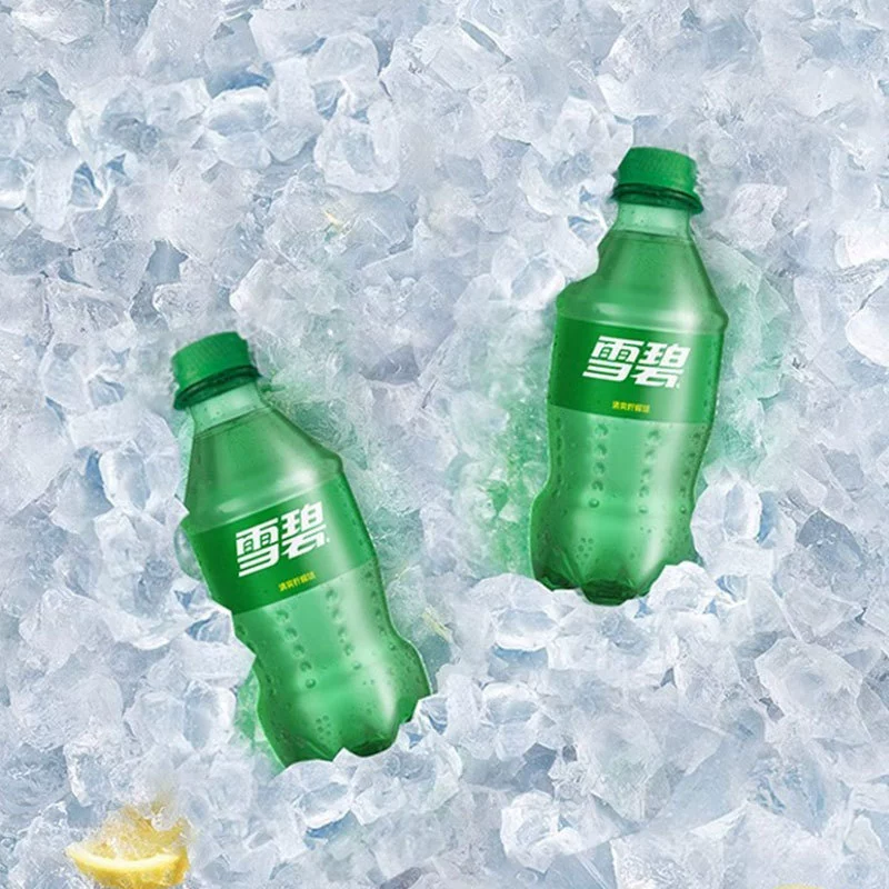 Снэки, напитки, бутылки газировки оптом, партии напитков Coca-Cola, интернет-знаменитости новые годовые напитки, полные коробки общего типа
