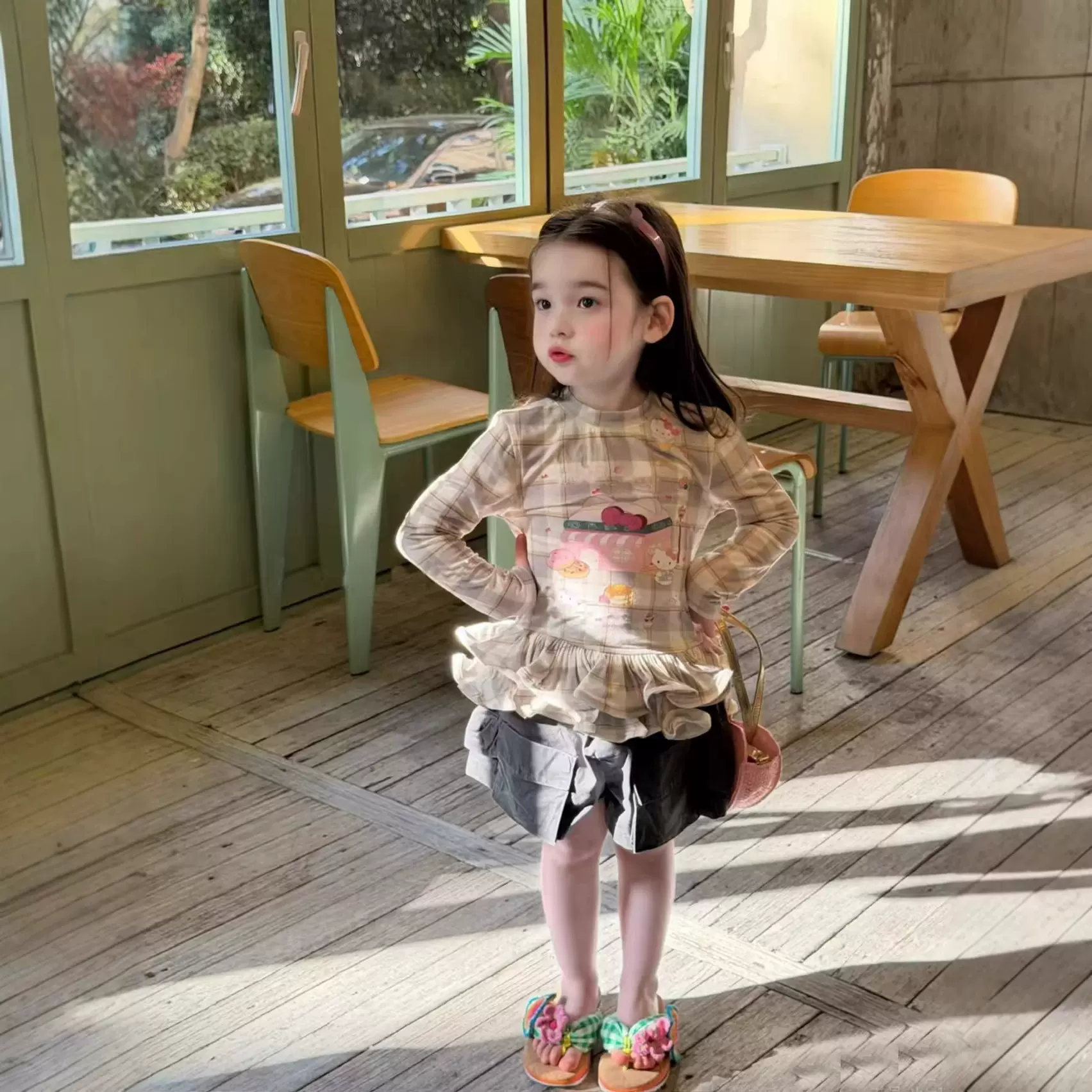 女童t恤26春夏季新品女宝宝小众格纹印花网纱长袖T恤小童百搭上衣