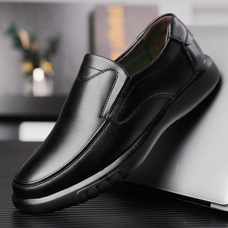 正品男士牛皮皮鞋休闲真皮爸爸新款软底防滑男鞋冬保暖中老年商务