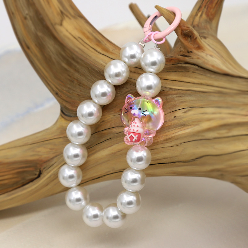 cute keychain pearl