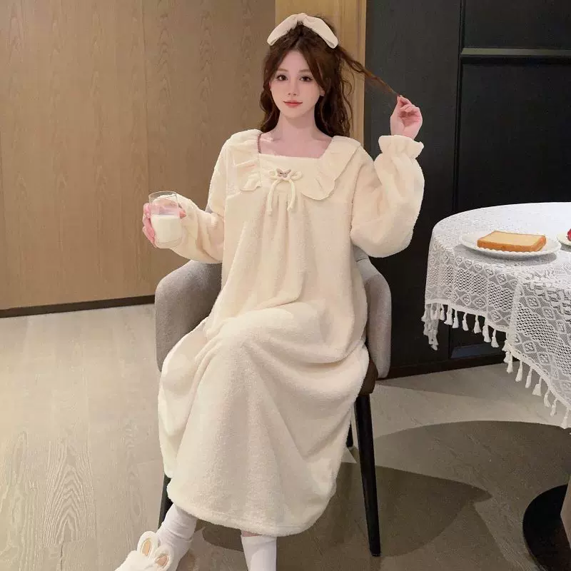 法兰绒睡裙新款秋冬加厚毛衣裙保暖宽松大码睡衣女可爱毛绒家居服