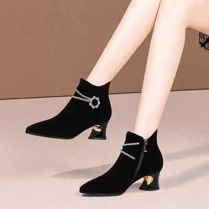 Pointed Toe Chunky Heel Short Boots 2025 Autumn and Winter New High-Heeled Shoes Versatile Fleece-Lined Short Women's Boots Cotton Boots Pointed Toe Chunky Heel Short Boots 2025 Autumn and Winter New High-Heeled Shoes Versatile Fleece-Lined Short Women's Boots Cotton Boots