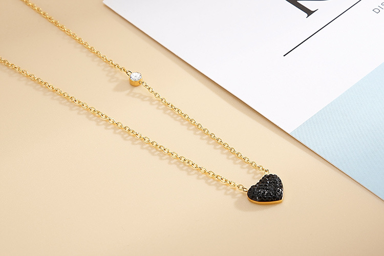 Einfache Neue Diamant Herzförmige Anhänger Edelstahl Schmuck Verstellbare Liebe Halskette display picture 2