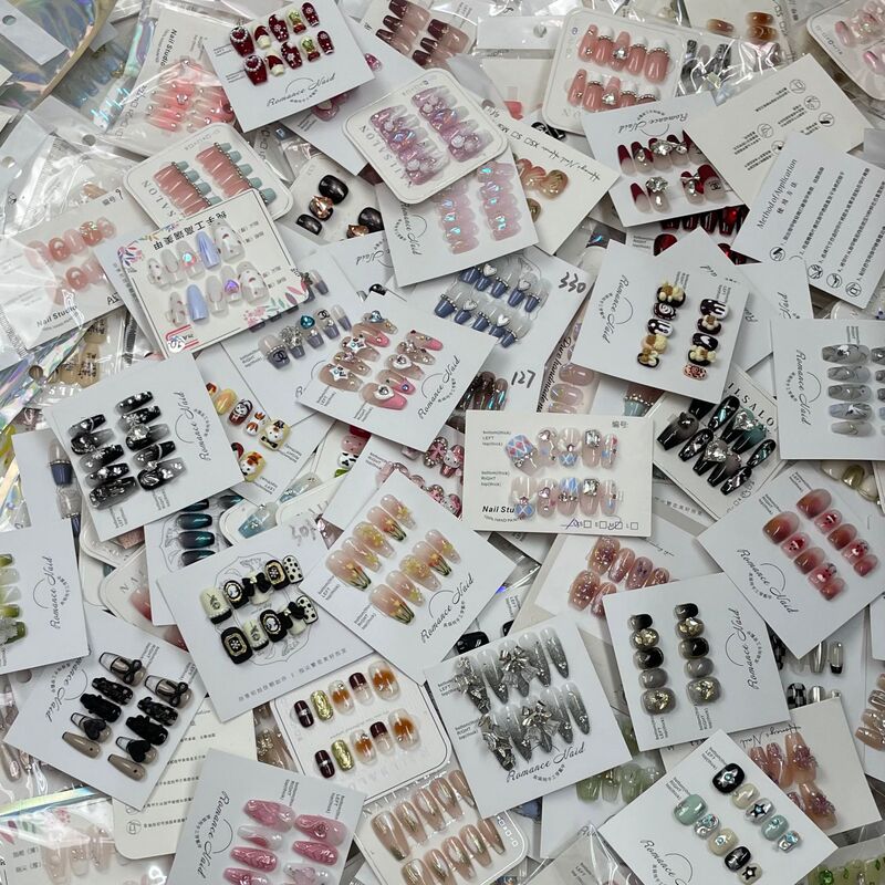 New and Old Styles Are Randomly Sent, Sizes Are Random, Handmade Wearable Nails, Blind Box, Unique Items, Live Broadcast Benefits, Instant Items, Stall Supply New and Old Styles Are Randomly Sent, Sizes Are Random, Handmade Wearable Nails, Blind Box, Unique Items, Live Broadcast Benefits, Instant Items, Stall Supply