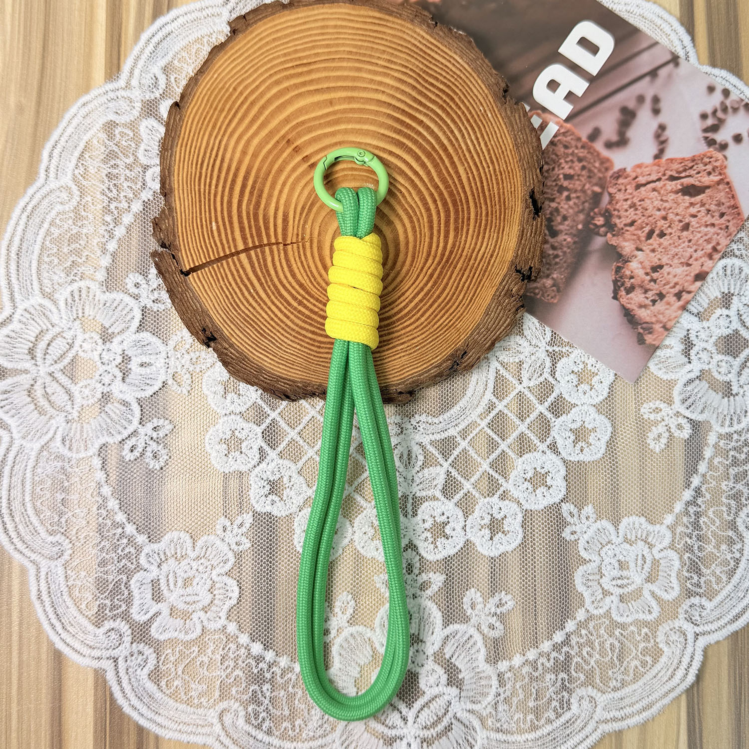 Doble capa de nylon trenzado accesorios llavero bolso colgante de montaña fichaje de peluche muñeca cadena de teléfono móvil colgante con