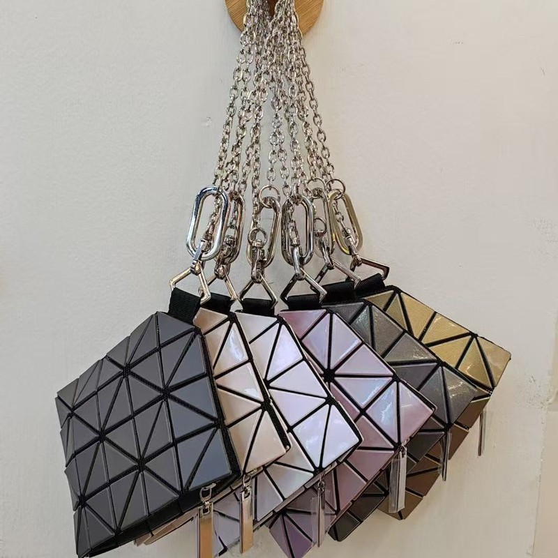 Women's Storage Bag, Rhombus Chain Bag, Key Bag, Card Bag, Loose Wallet, Fashionable Lipstick Bag, Women's Wallet in Stock Women's Storage Bag, Rhombus Chain Bag, Key Bag, Card Bag, Loose Wallet, Fashionable Lipstick Bag, Women's Wallet in Stock