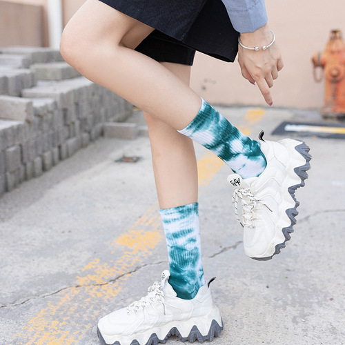 Hand-dyed women's new colorful pure cotton long socks with hooks, dopamine trend socks, Xiaohongshu four-season sports socks, INS