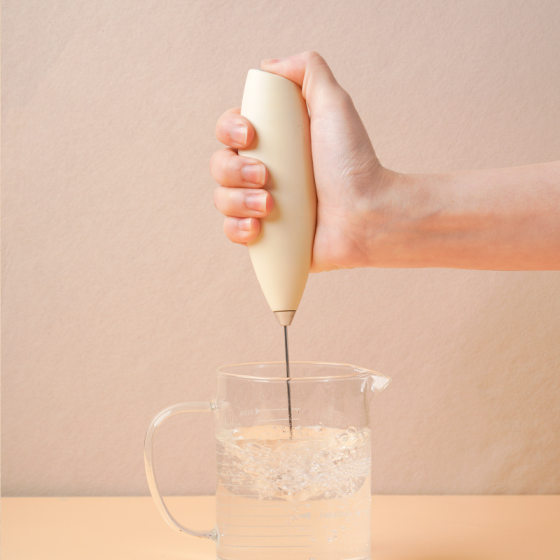 Wholesale New Electric Milk Foamer Mini Handheld Wireless Milk Breaker Small Milk Coffee Electric Blender