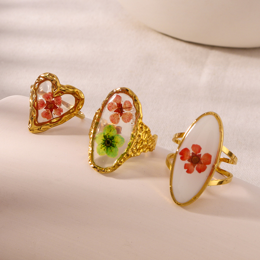 8g Weight Wholesale Jewelry Elegant Heart Shape Flower Titanium Steel Asymmetrical Plating Open Rings