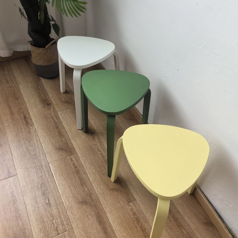 北欧简约曲木三角凳餐厅用实木凳床头凳彩色叙勒凳家用餐椅凳圆凳