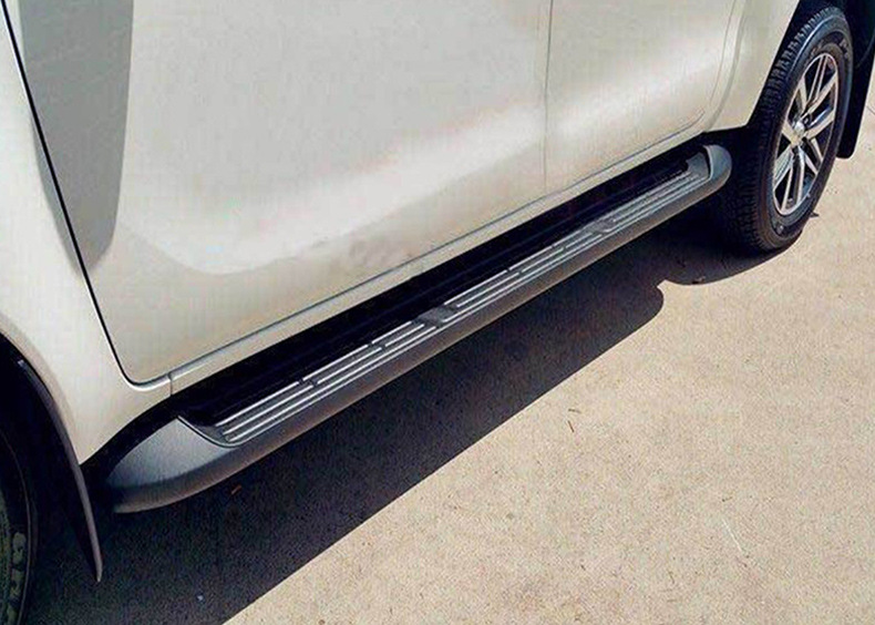 Foot pedal is suitable for Toyota Helux REVO original car pedal HILUX revosidestep