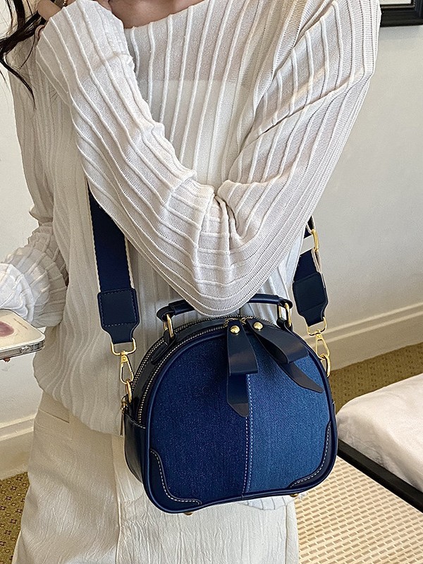 Bolso de denim de color contrastante de empalme para mujeres 2026 nueva tendencia transfronteriza bolso pequeño nicho exquisito mochila de hombro image 5
