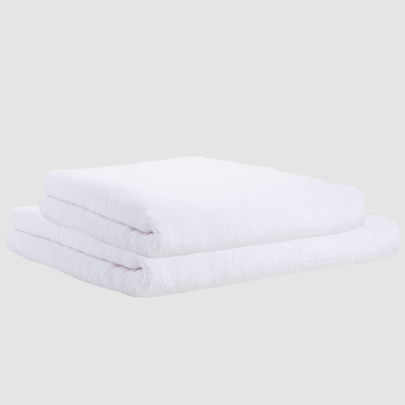 Toalla de baño blanca pura Toalla de terciopelo coral estilo adulto absorbente Hotel salón de belleza baño masaje de pies tienda Toalla de baño al por mayor