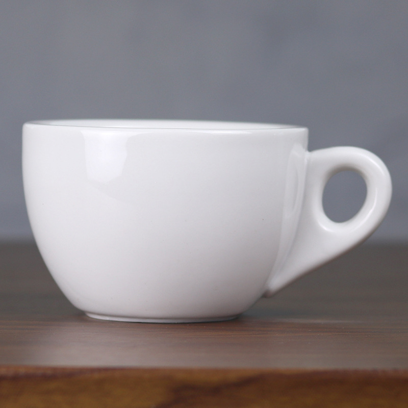 Taza de cerámica blanca pura Taza de gran capacidad para oficina en el hogar Taza de té simple para niños Taza para beber Hotel