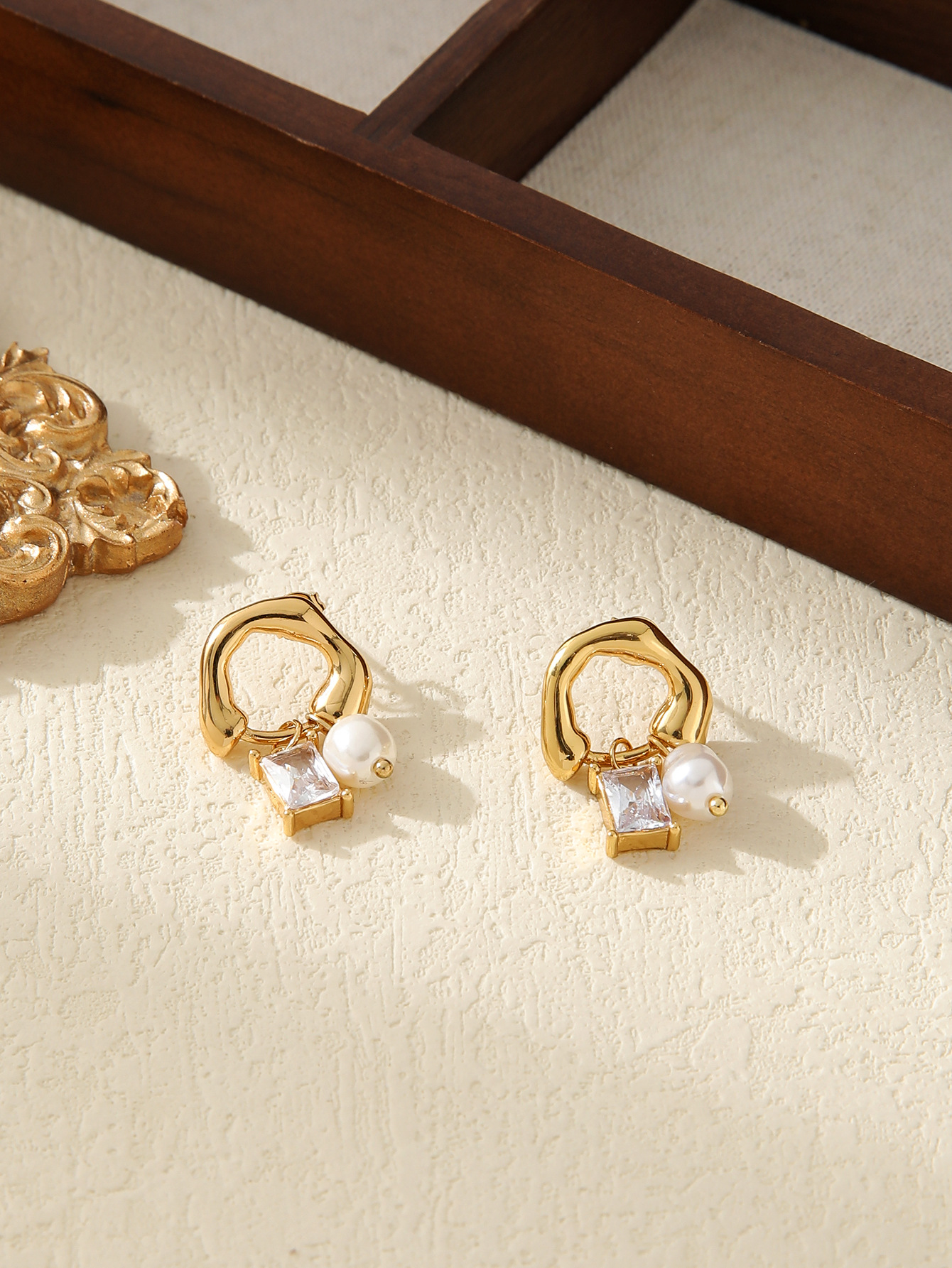 Zircon Inlay Material 1 Pair French Style Geometric Pearl Plating Inlay Titanium Steel Zircon Zircon Ear Studs