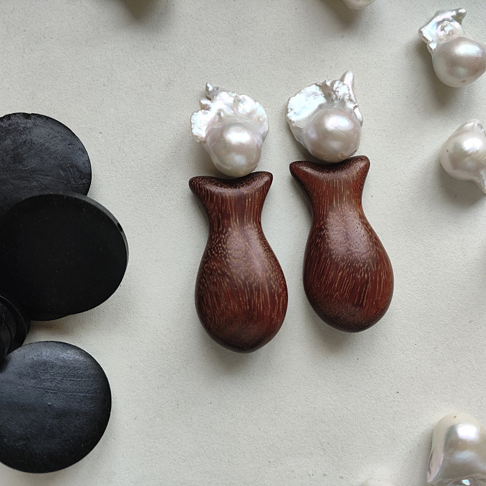 vintage中古檀木小鱼儿锦鲤吊坠天然淡水巴洛克珍珠银耳针耳环女