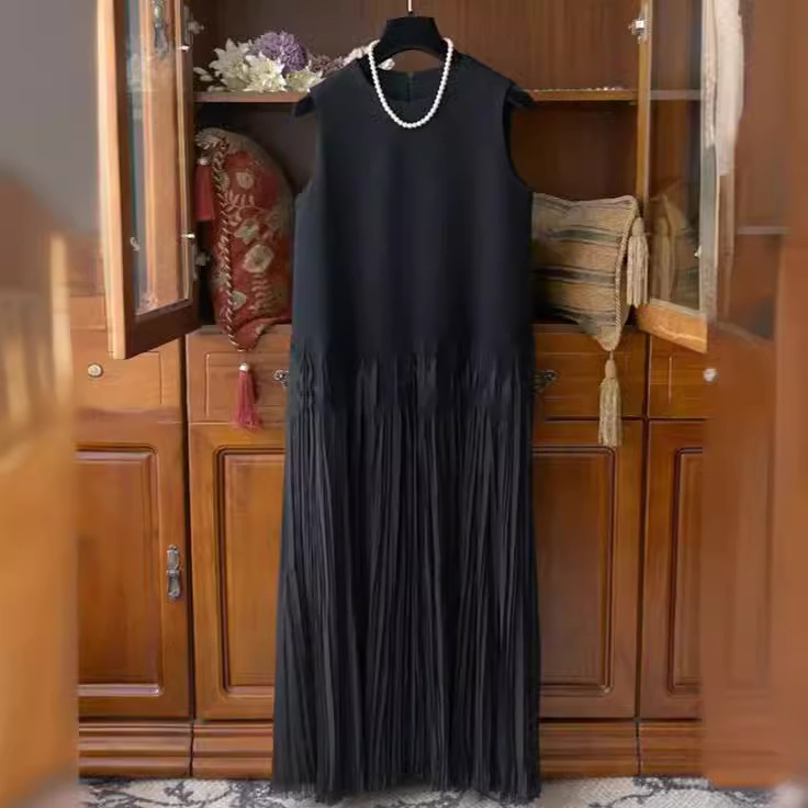 Ask Jane Hua Jian Mist ~ Ethereal Design Elegant Stitching Mesh Pleated Vest dress Black Skirt Ask Jane Hua Jian Mist ~ Ethereal Design Elegant Stitching Mesh Pleated Vest dress Black Skirt