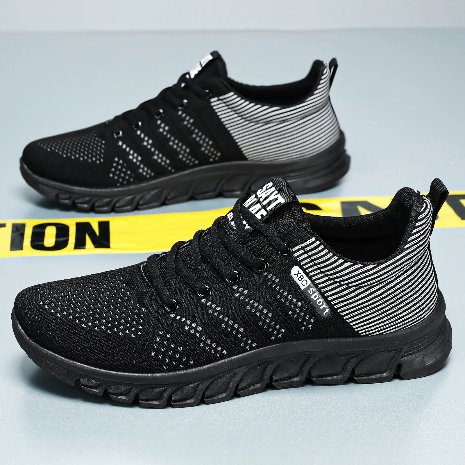 Обувь Мужская летняя дышащая и не вонючая сетчатая обувь мягкая подошва удобная обувь для бега модная повседневная обувь спортивная обувь