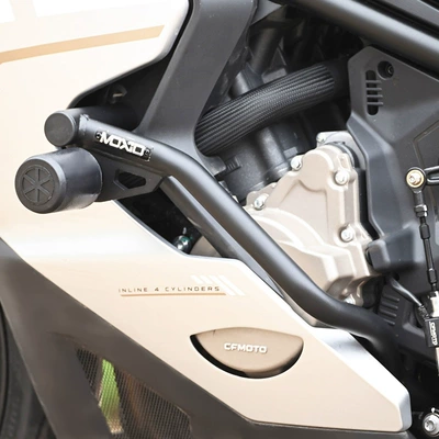750Sr Bumper Built-In Spring Head: Motorcycle bumper