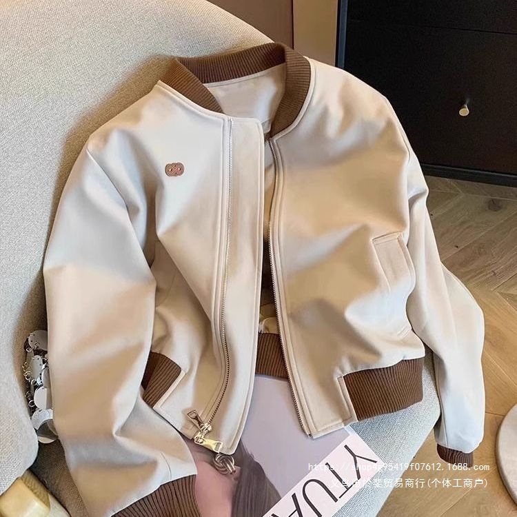 American street style baseball jacket, new color-blocked casual short jacket for petite figures, perfect for spring and autumn.