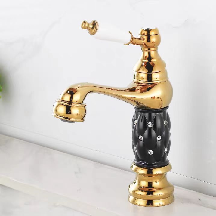 Retro europeo de cobre un solo mango lavabo lavabo grifo lavabo oro francés lavabo grifo frío y caliente
