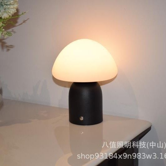 Scandinavian Mushroom Lamp Charging Table Lamp Ins Style Atmosphere Lamp Bedside Lamp Casual Bedroom Bedside Lamp Night Light