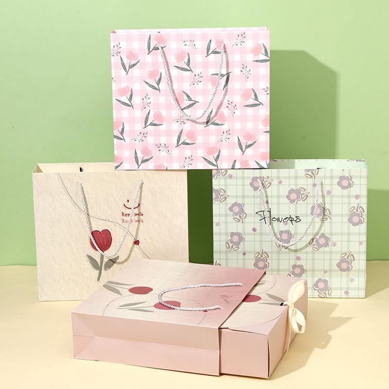 花朵压纹礼品套盒学生女情人节七夕节日送礼礼品袋纸质收纳包装袋
