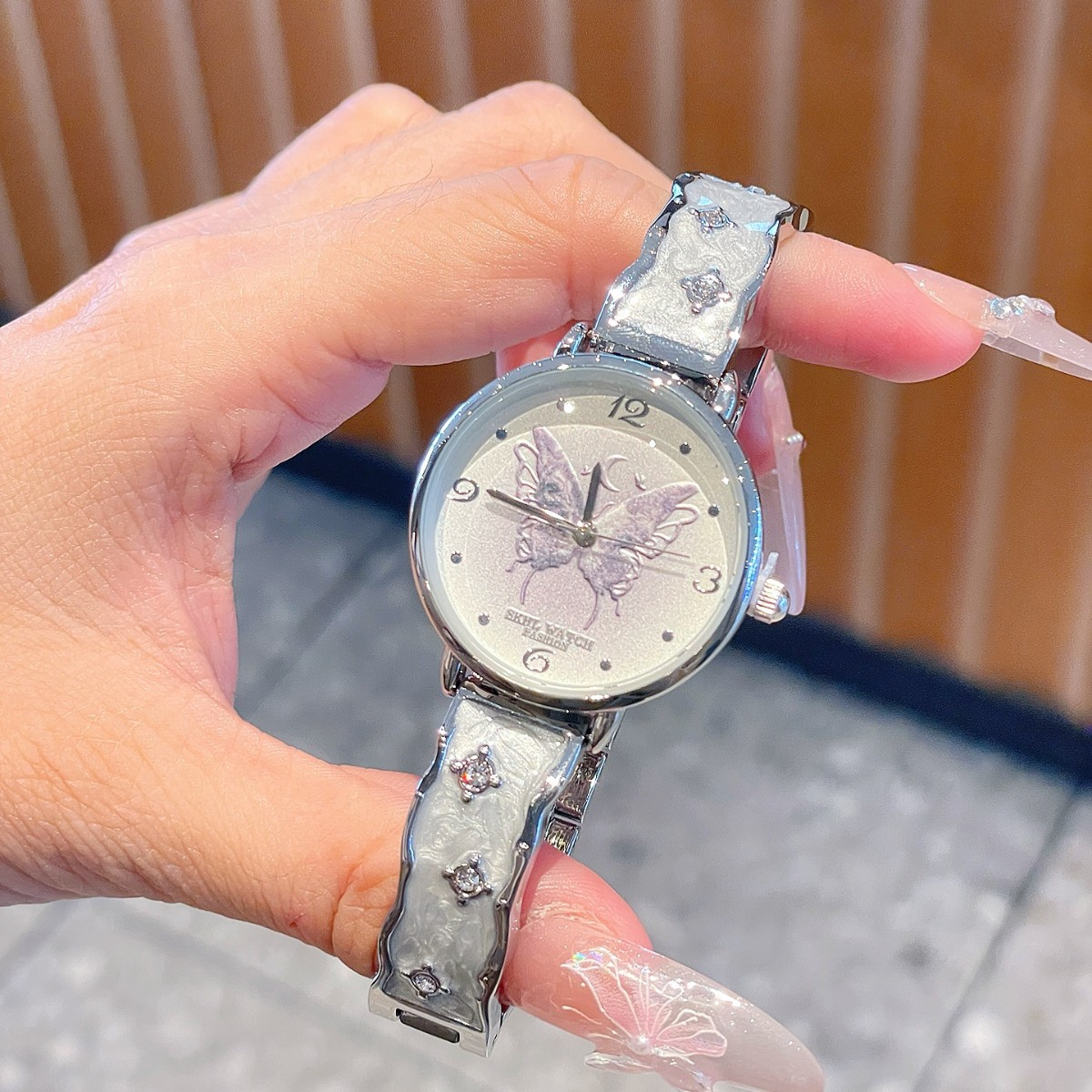 Butterfly Bracelet Watch for Women Skhl Moonlight Tk Cross-Border Hot-Selling Watch Ins Style Niche Light Luxury Quartz Watch for Women