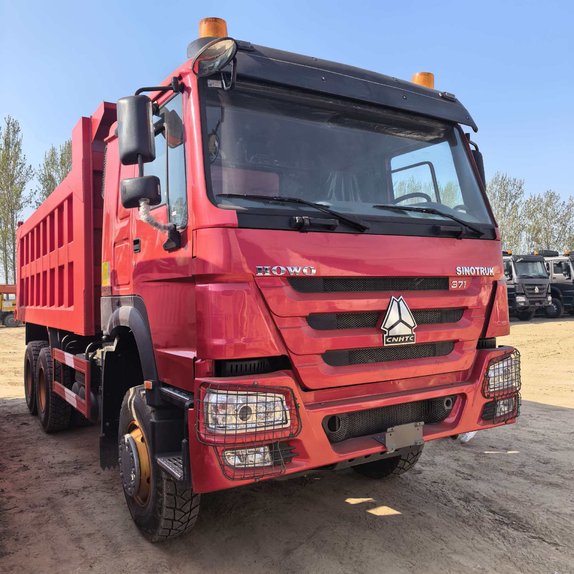 Export Howo Dump Truck 375 Horsepower Dump Truck with Eight-Wheel Rear Axle Howo Dump Truck Tipper Truck