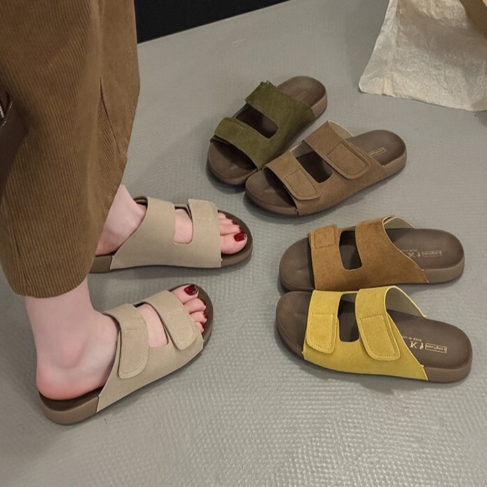 Flat Birkenstock-Style Slippers for Women, Summer 2026 New Versatile Retro Velcro Strap Soft-Soled Casual Sandals Flat Birkenstock-Style Slippers for Women, Summer 2026 New Versatile Retro Velcro Strap Soft-Soled Casual Sandals