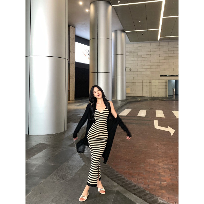 Pure Lust Elegant V Neck Stripesd Knitted Suspender Dress Waist Slimming Look Hip Skirt