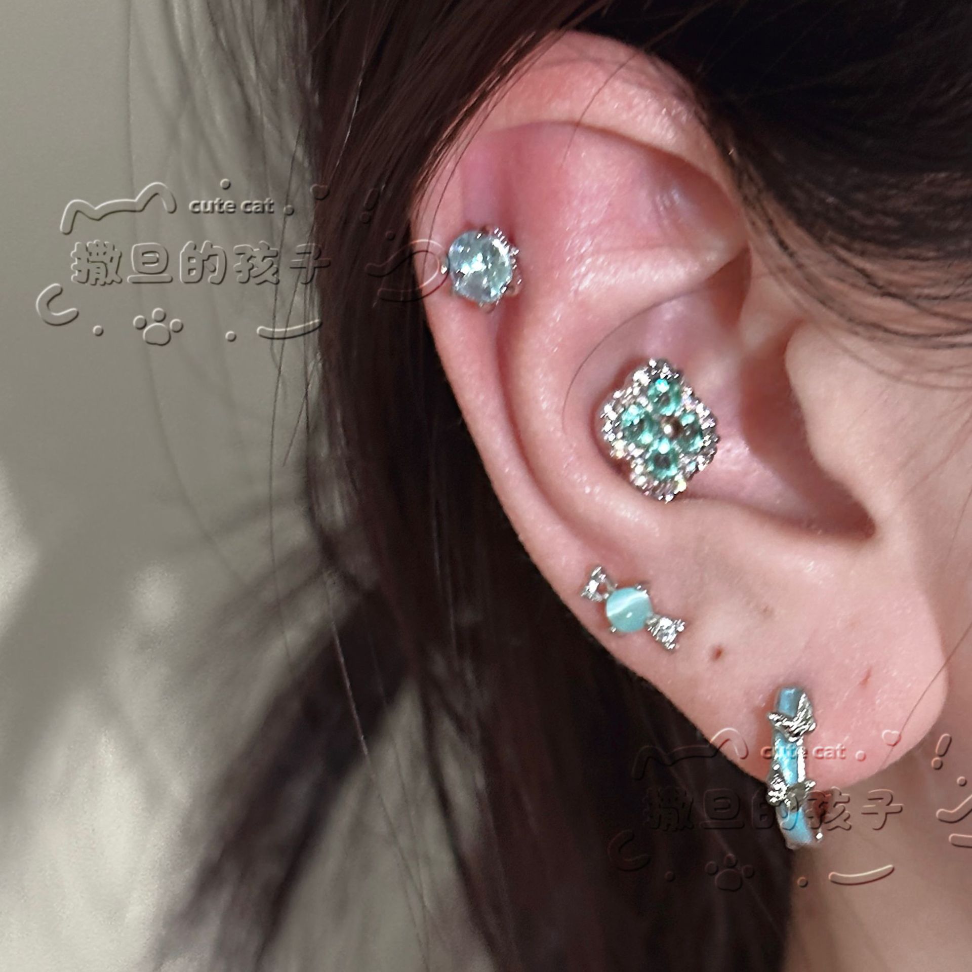 Labret piercing jewelry detail image